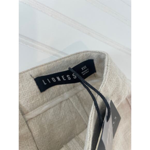 Asos & Lioness Women’s White Long Sleeve Top & Mini Skirt Bundle Of 2 Size XXS - Picture 8 of 11